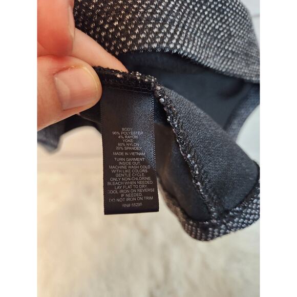 Express‎ Women's Black Gray Tweed Mesh Sleeveless Blouse Size L - Picture 4 of 6